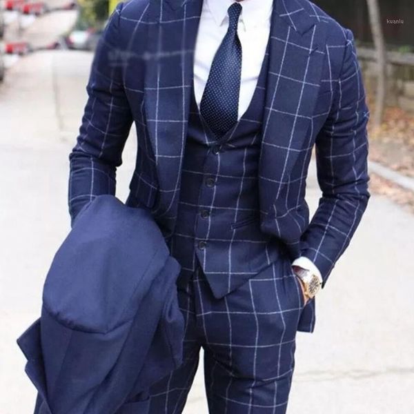 men's suits & blazers trajes de hombre blue stripe plaid check men wedding tailor-made groom wear 3 pieces set jacket+vest+pants tuxedo, White;black
men's suits & blazers trajes de hombre blue stripe plaid check men wedding tailor-made groom wear 3 pieces set jacket+vest+pants tuxedo, White;black