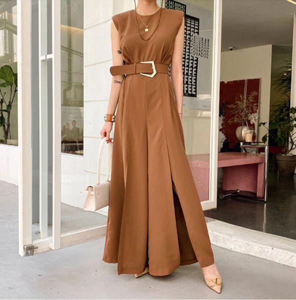 fashion office sleeveless summer solid women jumpsuits color work wear split wide leg with belt, Black;white
fashion office sleeveless summer solid women jumpsuits color work wear split wide leg with belt, Black;white