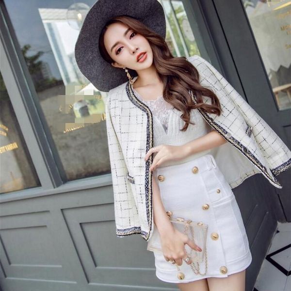 women's jackets black plaid tweed jacket 2021 runway long sleeve autumn ladies coat designer elegant formal casaco feminino, Black;brown
women's jackets black plaid tweed jacket 2021 runway long sleeve autumn ladies coat designer elegant formal casaco feminino, Black;brown