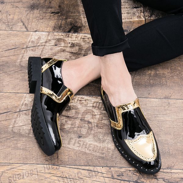 45.46.47 size pointed leather shoes mens korean style trend hair stylist bright leather mens shoes british brogue nightclub personality tide, Black
45.46.47 size pointed leather shoes mens korean style trend hair stylist bright leather mens shoes british brogue nightclub personality tide, Black