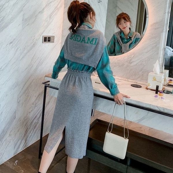 two piece dress spring autumn lady temperament skirt set three-piece fashionable plaid cotton shirt+skirt knitted+letter printed s, White
two piece dress spring autumn lady temperament skirt set three-piece fashionable plaid cotton shirt+skirt knitted+letter printed s, White