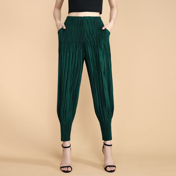 women's pants & capris miyak pleated harem for women summer loose casual trousers plus size high waist solid color carrot female c, Black;white
women's pants & capris miyak pleated harem for women summer loose casual trousers plus size high waist solid color carrot female c, Black;white