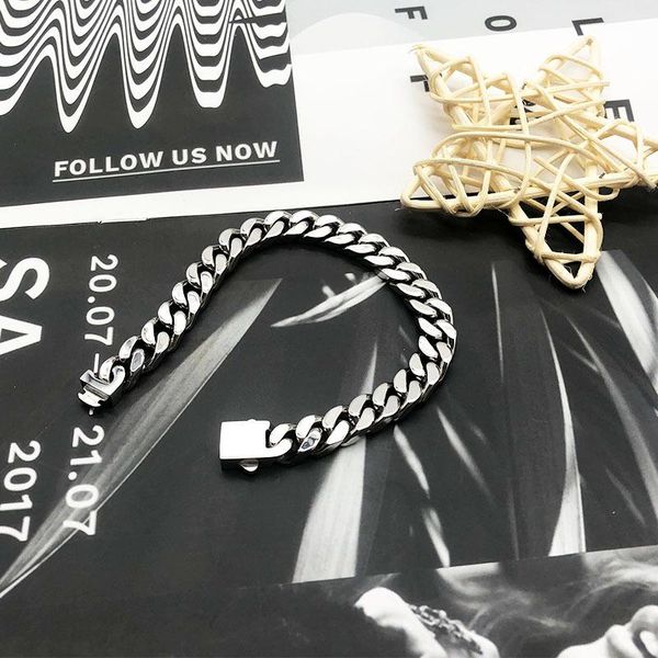 link, chain bracelet for men cuba hip hop tide titanium steel polished thick three-dimensional cutting single buckle, Black
link, chain bracelet for men cuba hip hop tide titanium steel polished thick three-dimensional cutting single buckle, Black