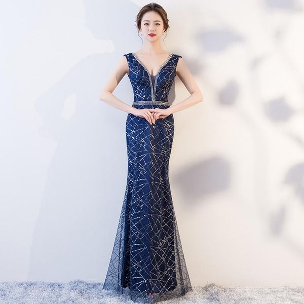 ethnic clothing wedding sequins blue tulle evening dress deep v slim fishtail long host the auto show annual meeting nightclub, Red
ethnic clothing wedding sequins blue tulle evening dress deep v slim fishtail long host the auto show annual meeting nightclub, Red
