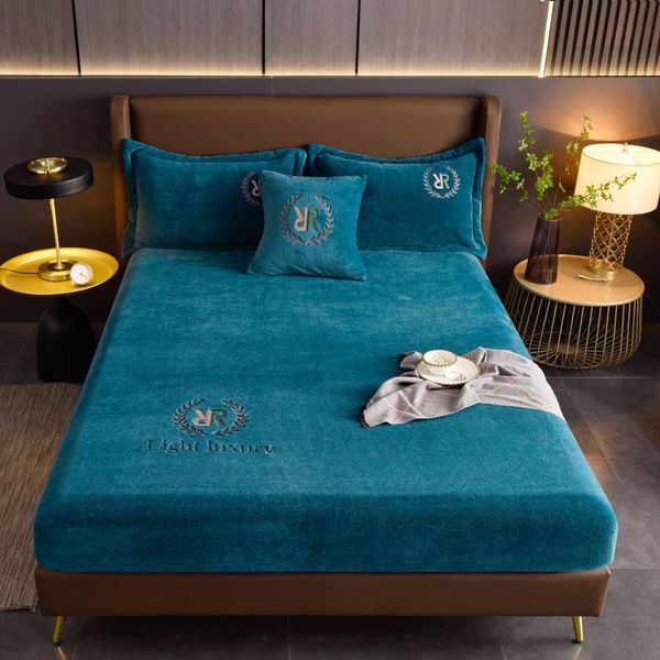 sheets & sets fitted sheet velvet flannel bed warm and soft mattress cover letter embroidery luxury bedsheets queen double size 150x200
sheets & sets fitted sheet velvet flannel bed warm and soft mattress cover letter embroidery luxury bedsheets queen double size 150x200