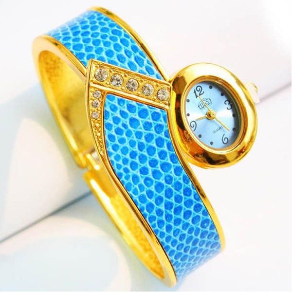 wristwatches cussi watches casual ladies women bangle stainless steel quartz watch clearance sale drop bayan kol sat, Slivery;brown
wristwatches cussi watches casual ladies women bangle stainless steel quartz watch clearance sale drop bayan kol sat, Slivery;brown