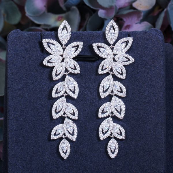 fashion designer earrings jewelry 62mm long dangle flowers white aaa cubic zirconia copper 18k gold diamond earrings for women bride wedding, Silver
fashion designer earrings jewelry 62mm long dangle flowers white aaa cubic zirconia copper 18k gold diamond earrings for women bride wedding, Silver
