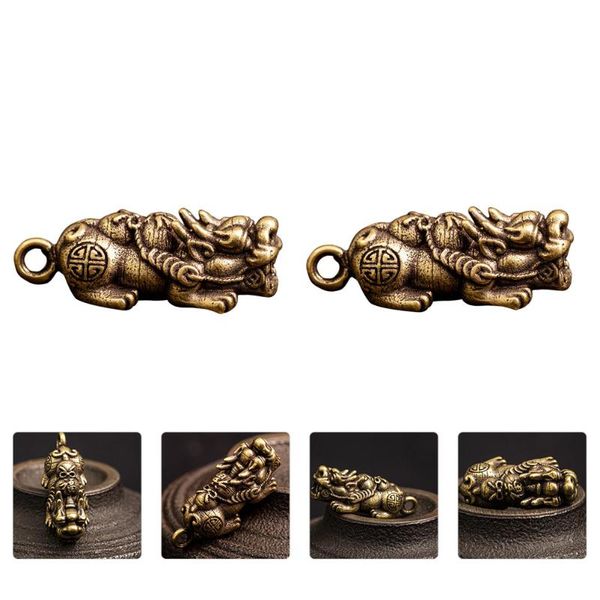 decorative objects & figurines 2pcs copper pi xiu pendant exquisite home vintage chic ornament golden
decorative objects & figurines 2pcs copper pi xiu pendant exquisite home vintage chic ornament golden