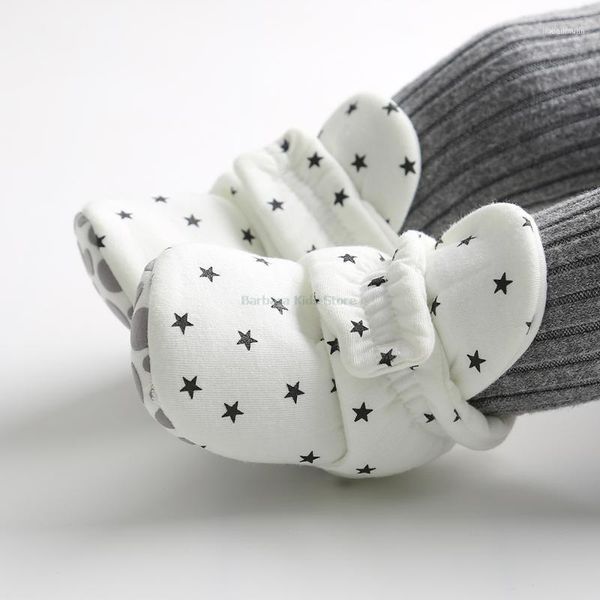 first walkers winter warm baby crib soft bottom shoes girl star spring autumn child outdoor play sneakers born boys accesories1
first walkers winter warm baby crib soft bottom shoes girl star spring autumn child outdoor play sneakers born boys accesories1