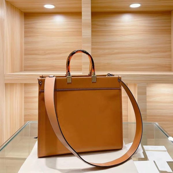 designer bag cross body totes shoulder bags luxury handbags crossbody wallet high-quality and high-capacity fashion brand genuine leather pu, Black;red
designer bag cross body totes shoulder bags luxury handbags crossbody wallet high-quality and high-capacity fashion brand genuine leather pu, Black;red