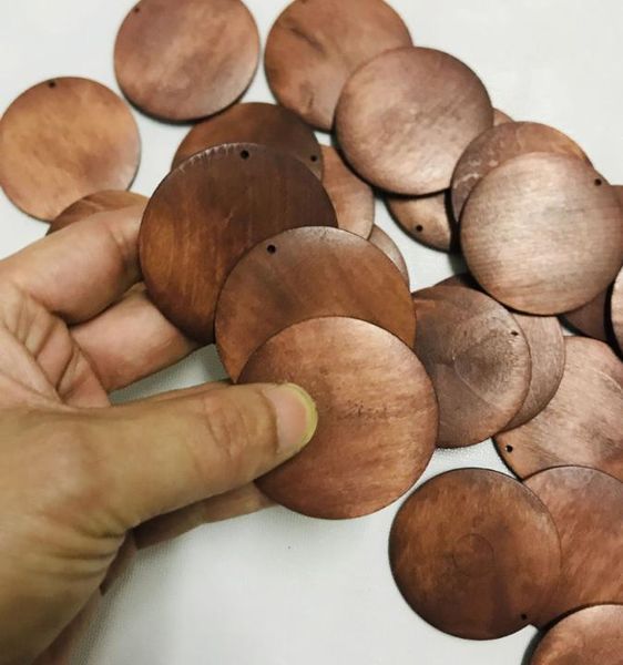 2021 spot wholesale 5cm round wood pieces, blues key chain chipsewood pieces bead diy decoration with brown, Slivery;golden
2021 spot wholesale 5cm round wood pieces, blues key chain chipsewood pieces bead diy decoration with brown, Slivery;golden