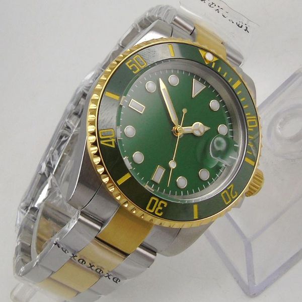 wristwatches brand 40mm green dial sapphire glass luminous marks ceramic bezel automatic movement men's watch, Slivery;brown
wristwatches brand 40mm green dial sapphire glass luminous marks ceramic bezel automatic movement men's watch, Slivery;brown
