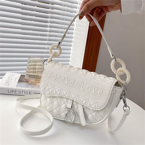 style bag female new fashion embroidered wire saddle bag fashion urban single shoulder messenger purse outlet
style bag female new fashion embroidered wire saddle bag fashion urban single shoulder messenger purse outlet