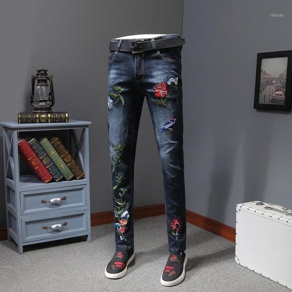 men's jeans vaqueros hombre skinny men's flower embroidery fashion slim distressed denim pants erkek jean pantolon moda 2021, Blue
men's jeans vaqueros hombre skinny men's flower embroidery fashion slim distressed denim pants erkek jean pantolon moda 2021, Blue