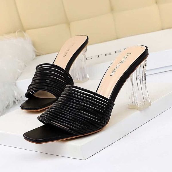 sandals retro-leather high-heeled sandals for woman shoes light female crutches mujer heels transparent fashion dv88, Black
sandals retro-leather high-heeled sandals for woman shoes light female crutches mujer heels transparent fashion dv88, Black