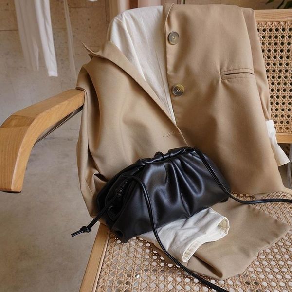 evening bags women bag designer female shoulder crossbody dumpling handbag purse cloud soft fashion pu leather 2021 trend simple 
evening bags women bag designer female shoulder crossbody dumpling handbag purse cloud soft fashion pu leather 2021 trend simple