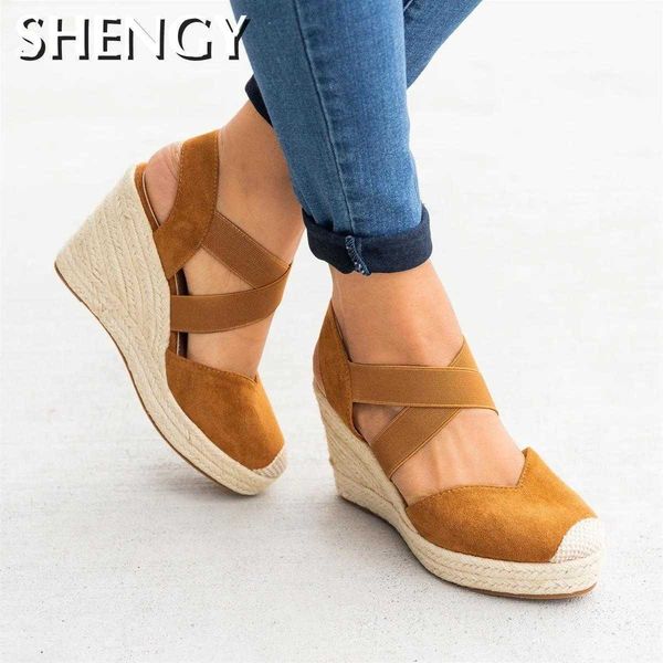2021 wedges women summer sandals thick bottom cross elastic band high heel casual plus size beach party ladies sandals y0714, Black
2021 wedges women summer sandals thick bottom cross elastic band high heel casual plus size beach party ladies sandals y0714, Black