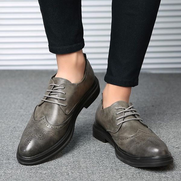 dress shoes 2021 men handmade carved brogue style paty leather wedding flats oxfords formal shoeszh100474, Black
dress shoes 2021 men handmade carved brogue style paty leather wedding flats oxfords formal shoeszh100474, Black