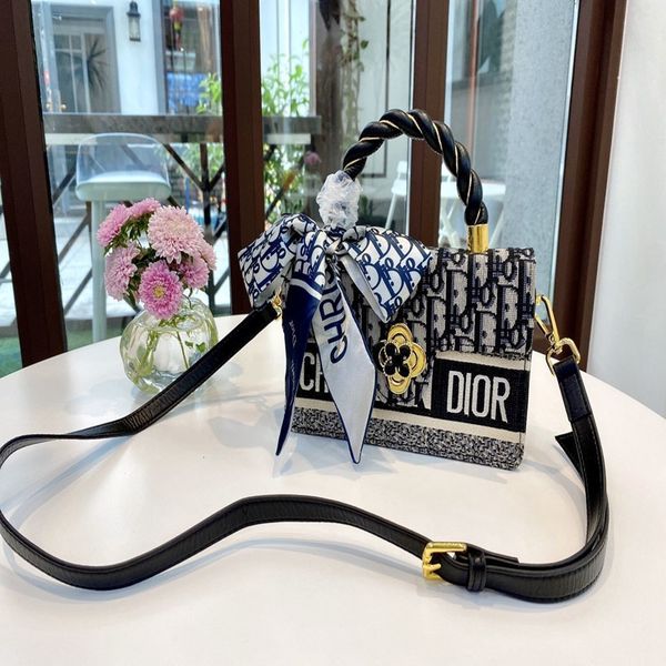 handbag women luxurys designers bags 2021 purses zhouzhoubao123 wallet purse crossbody bag totes old flower small hourglass fas
handbag women luxurys designers bags 2021 purses zhouzhoubao123 wallet purse crossbody bag totes old flower small hourglass fas
