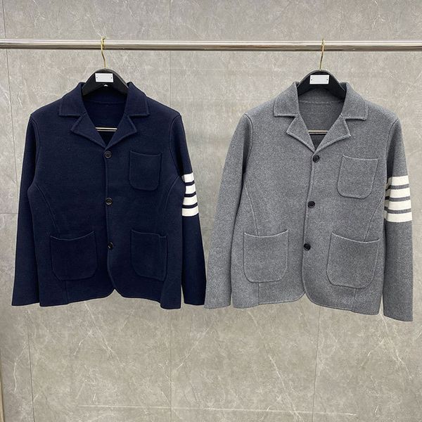 autumn slim fit small tb cardigan men's and women's same suit collar wool blended four bar sweater jacket fashion, White;black
autumn slim fit small tb cardigan men's and women's same suit collar wool blended four bar sweater jacket fashion, White;black