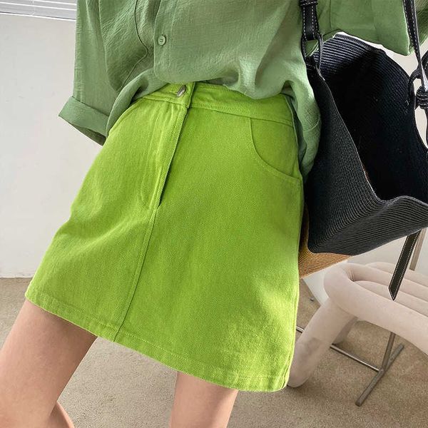 korean south 2021 summer denim skirt high waist a-line short, Black
korean south 2021 summer denim skirt high waist a-line short, Black