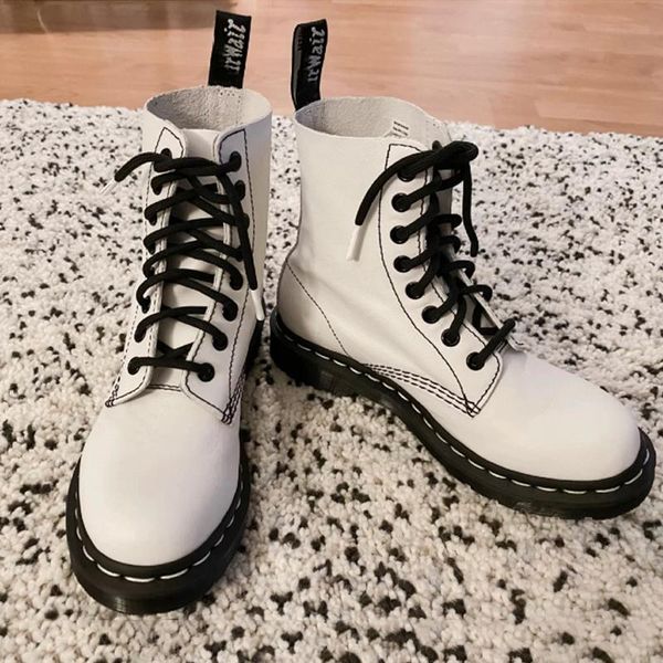 boots lace up women shoes motorcycle designt combat sapatos femininos ankle botas knight de mujer, Black
boots lace up women shoes motorcycle designt combat sapatos femininos ankle botas knight de mujer, Black