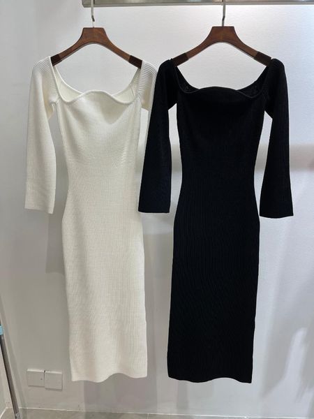 casual dresses 2021fw autumn women strap long sleeve skinny knitted slash neck dress 2 color for female gdnz 10.09, Black;gray
casual dresses 2021fw autumn women strap long sleeve skinny knitted slash neck dress 2 color for female gdnz 10.09, Black;gray