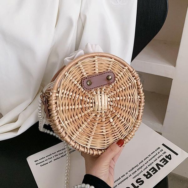small mini beach handbags for women 2021 ladies fashion simple shoulder crossbody bags pearl belt designer
small mini beach handbags for women 2021 ladies fashion simple shoulder crossbody bags pearl belt designer