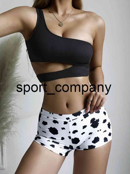 2021 two piece women swimsuit one-shouldered swimwear vintage bathing suit summer beachwear spot bikinis s~xl
2021 two piece women swimsuit one-shouldered swimwear vintage bathing suit summer beachwear spot bikinis s~xl