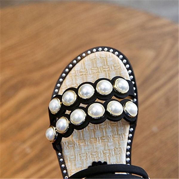 sandals girls non-slip slippers 2021 summer pearl teenage baby kids shoes fashion simple two-wear children, Black;red
sandals girls non-slip slippers 2021 summer pearl teenage baby kids shoes fashion simple two-wear children, Black;red