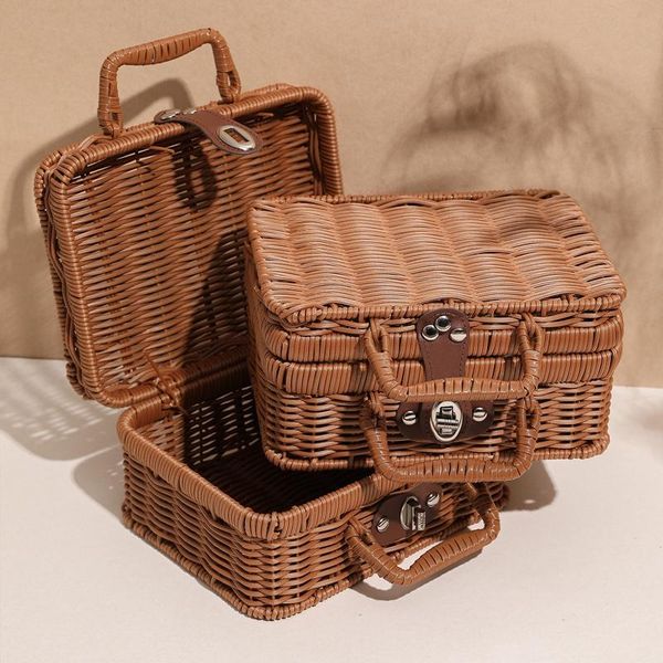 storage baskets wicker box 1pc with double handle food fruit carrying outdoor picnic seagrass hamper rattan suitcase
storage baskets wicker box 1pc with double handle food fruit carrying outdoor picnic seagrass hamper rattan suitcase