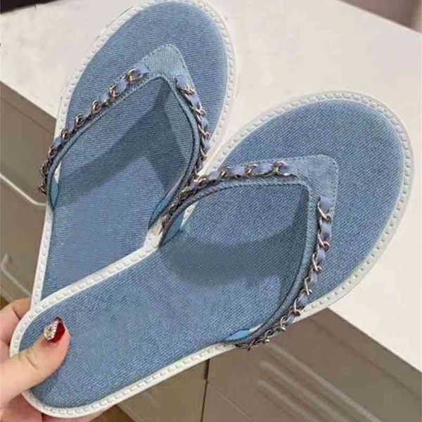 2021 new clip foot color flat bottom antiskid flip flop personalized beach shoes summer casual sandals women's slippers, Black
2021 new clip foot color flat bottom antiskid flip flop personalized beach shoes summer casual sandals women's slippers, Black