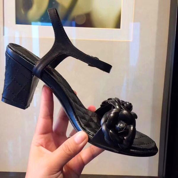 dress shoes summer ladies high heels flower decoration round head thick heel full leather sandals fashion party, Black
dress shoes summer ladies high heels flower decoration round head thick heel full leather sandals fashion party, Black