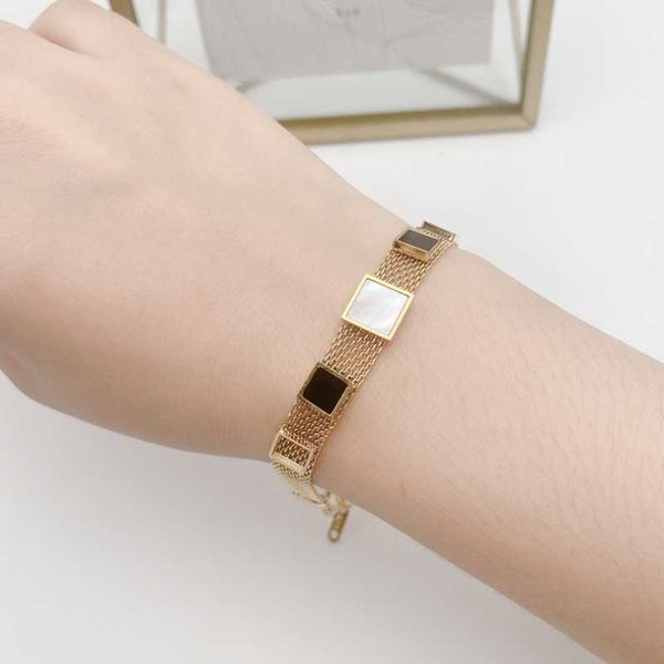 link, chain 316l stainless steel black white shell square charm net mesh bracelets bangles for women fashion fine jewelry sab273
link, chain 316l stainless steel black white shell square charm net mesh bracelets bangles for women fashion fine jewelry sab273