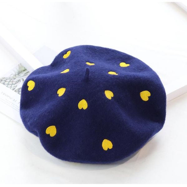 others apparel autumn and winter beret heart embroidery woman wool painter warm ladies casual hat trend vmen, Black;white
others apparel autumn and winter beret heart embroidery woman wool painter warm ladies casual hat trend vmen, Black;white