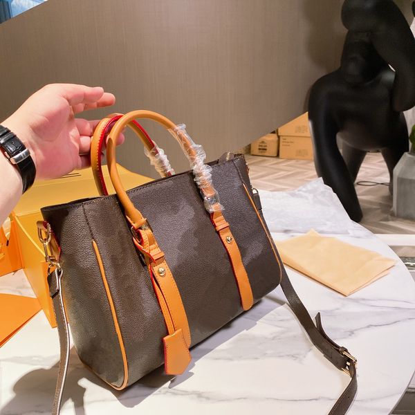 women luxurys designers bags handbag shoulder bag high quanlity crossbody-bag shopping bagss famale made of good material
women luxurys designers bags handbag shoulder bag high quanlity crossbody-bag shopping bagss famale made of good material