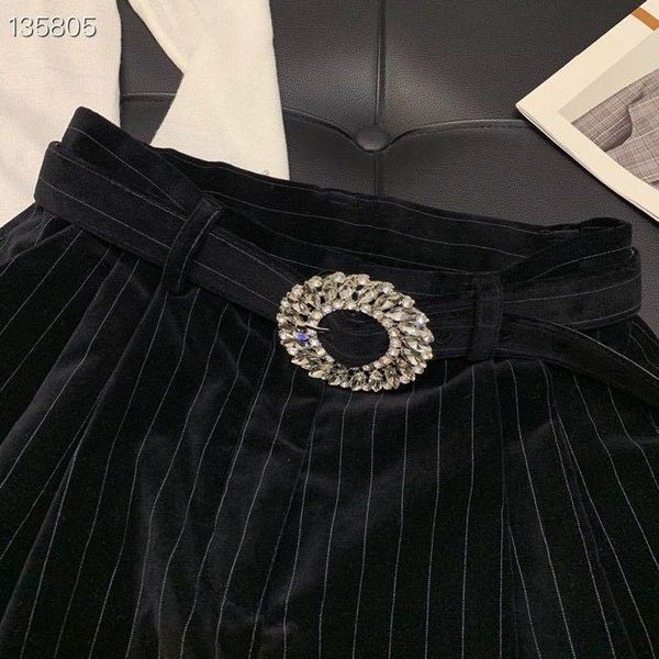 women's pants & capris zk1496 fashion 2021 runway luxury european design party style clothing, Black;white
women's pants & capris zk1496 fashion 2021 runway luxury european design party style clothing, Black;white