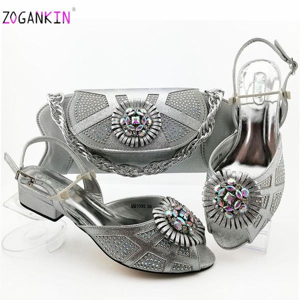 dress shoes arrival leisure african matching sandals and purse set for wedding woman italian bag decorated with rhineston, Black
dress shoes arrival leisure african matching sandals and purse set for wedding woman italian bag decorated with rhineston, Black