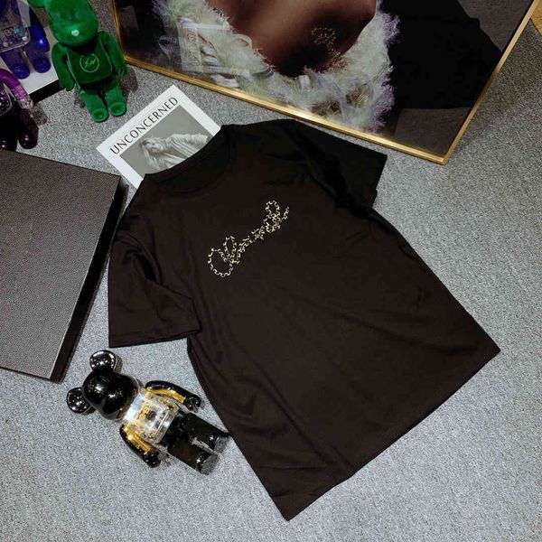 new designer 2021 ms t-shirt stereo nail bead camellia garden round collar short sleeve t-shirt5, White
new designer 2021 ms t-shirt stereo nail bead camellia garden round collar short sleeve t-shirt5, White