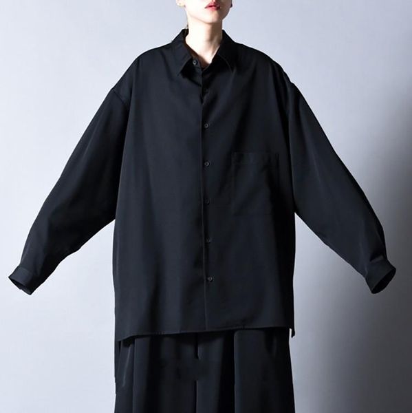 korean version of the long-sleeved fashion men's shirts in long split gas shirt before and after personality hair s casual, White;black
korean version of the long-sleeved fashion men's shirts in long split gas shirt before and after personality hair s casual, White;black