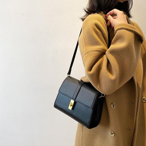 cross body women's lapel shoulder bag, synthetic fur strap, small handbag, designer black, 2021
cross body women's lapel shoulder bag, synthetic fur strap, small handbag, designer black, 2021
