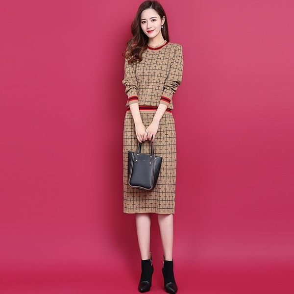 autumn and winter tide plaid fashion suit female slim long sleeve sweater skirt two-piece set women's tracksuits, Gray
autumn and winter tide plaid fashion suit female slim long sleeve sweater skirt two-piece set women's tracksuits, Gray
