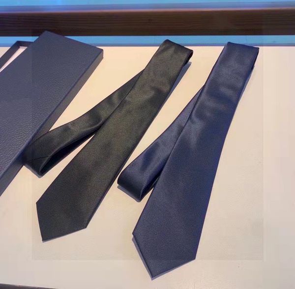 mens silk neck high-end tie necktie luxury business silks ties designer neckwear fashion wedding neckwears solid color d046, Blue;purple
mens silk neck high-end tie necktie luxury business silks ties designer neckwear fashion wedding neckwears solid color d046, Blue;purple