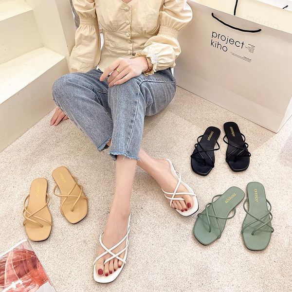 slippers shoes woman 2021 rubber flip flops cross-tied flat pantofle luxury slides hawaiian summer designer rome basic pu, Black
slippers shoes woman 2021 rubber flip flops cross-tied flat pantofle luxury slides hawaiian summer designer rome basic pu, Black