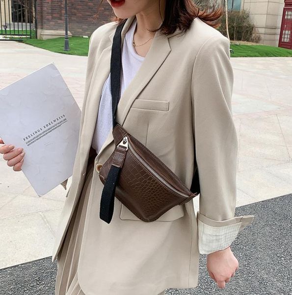 casual waist bag women alligator leather fanny pack phone pouch ladies belt bags crossbody chest packs
casual waist bag women alligator leather fanny pack phone pouch ladies belt bags crossbody chest packs
