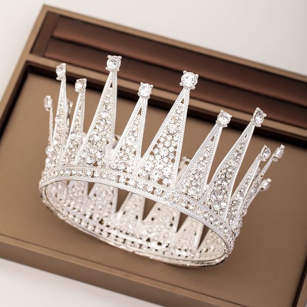 trendy wedding hair accessories silver color round crown crystal headdress bridal hair jewelry lady tiara diadem wedding jewelrydio chan con, Golden;white
trendy wedding hair accessories silver color round crown crystal headdress bridal hair jewelry lady tiara diadem wedding jewelrydio chan con, Golden;white