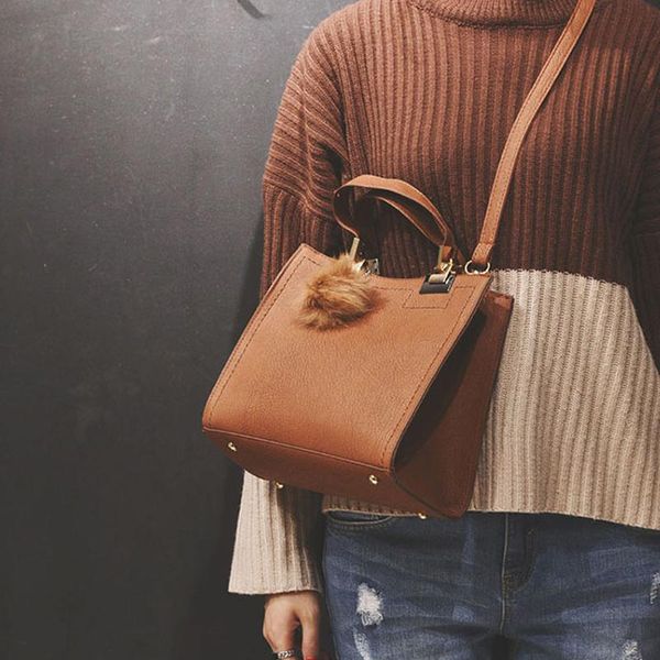 evening bags women shoulder bag luxury handbags designer high-grade scrub leather messenger hairball
evening bags women shoulder bag luxury handbags designer high-grade scrub leather messenger hairball