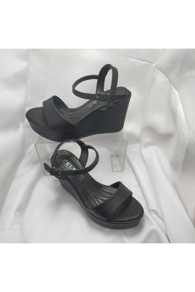 sandals women's black wedges
sandals women's black wedges
