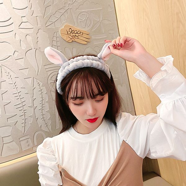 fashion design plush cute animal wash face home hairband sweet heart fashion student hairdress girl, Golden;silver
fashion design plush cute animal wash face home hairband sweet heart fashion student hairdress girl, Golden;silver