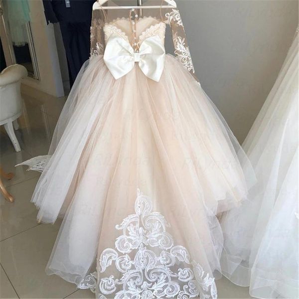 girl's dresses classic tulle flower girl dress with bow lace appliques long sleeve for wedding birthday ball gown first holy communion, Red;yellow
girl's dresses classic tulle flower girl dress with bow lace appliques long sleeve for wedding birthday ball gown first holy communion, Red;yellow